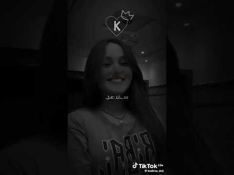 طاير بلوطو ووالديا يعيطو