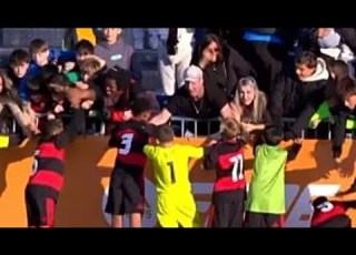 פלמנגו גוברת על פריז ועולה לגמר