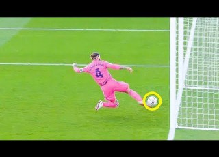 When A Player Sacrifices Himself To Save The Goal Legendary And Extraordinary Tackles