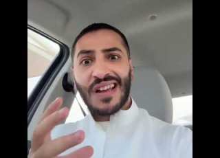 عسكري هندي يعتقل خليجي بالبحرين ابلور ترند