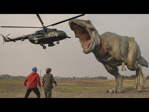 Hunter Save Photographers P2 Jurassic World Dominions In Real Life Dinosaur Attack Teddy Chase