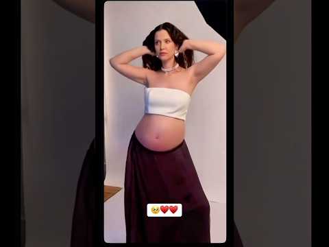 بطلة مسلسل البحر الاسود تستعرض حملها