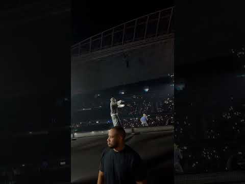 Kendrick Lamar ScHoolboy Q COLLARD GREENS Live From GNX TOUR Sydney Australia 12 11 25