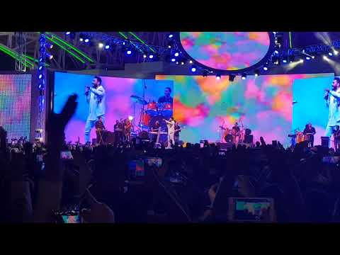 تامر حسنى عينيا بتحبك حفلة القرية العالمية بدبي تامر حسنى عينيا بتحبك حفلة القرية العالمية بدبي