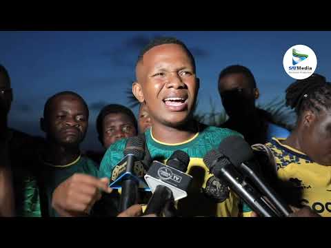 SHABIKI WA YANGA AWAKINGIA KIFUA WACHEZAJI BOKA AUCHO WATAJWA NI MAONI YAO SHABIKI WA YANGA AWAKINGIA KIFUA WACHEZAJI BOKA AUCHO WATAJWA NI MAONI YAO