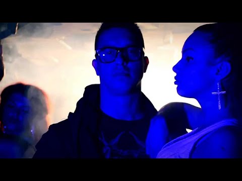 DANI PRINTUL BANATULUI BOXELE SA FACA BUM BUM Oficial