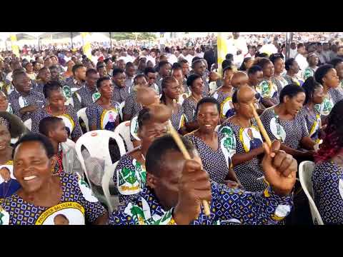 NIITE NAMI NIATAKUITIKIA BY BEATUS IDAMA PLAYED BY STEPHEN MSABILA