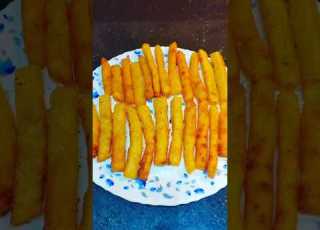 اصابع البطاطس بالجبنة الذ واسهل بطاطس مقرمشة بنكهه رهيبة لعشاق القرمشة Food Shortvideo Shorts ترند