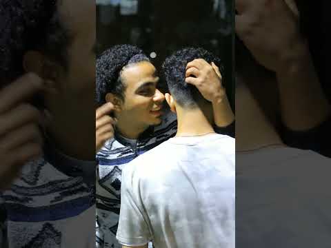 انا بندبك وكلو سامع انا الأسد سايق عريني