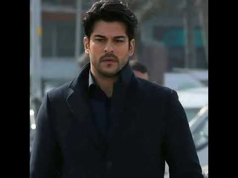 عالمي لا يفهمه الا انا اخاف ضاع الهوى امسيت جمرا في جوى في اجفني دمع اذا انزلته الكون ارتوى ي