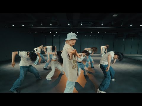 TEN 텐 BAMBOLA Dance Practice
