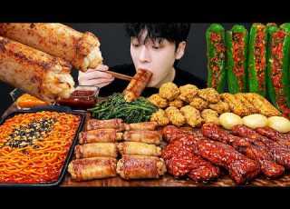  ASMR MUKBANG Fire Noodle Crispy Giant Grilled Large Intestine Kimchi Recipe Eating