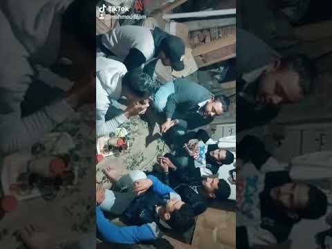 احنا مبنخفش من الكرونه صح يا رجاله