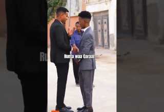 MARKII SAAXIB ADH GARAB KAFILEYSE FARIIN LAMA FILAAN KUSO DIRO