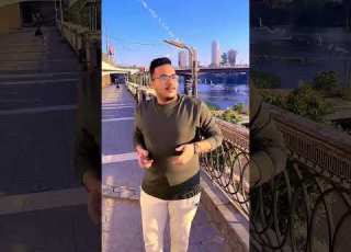 حبيبي لي الله كلمتك وعلمتك ووريتك وحذرتك الجلابيه بيضاء مكويه