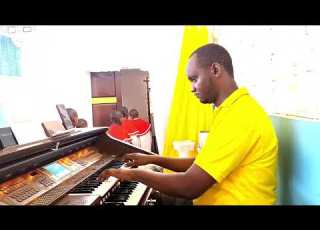 Kanisa La Kitume Mgandu Ewe Roho Mtakatifu Kashumba Live Performance Kanisakatoliki