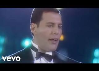  Freddie Mercury How Can I Go On