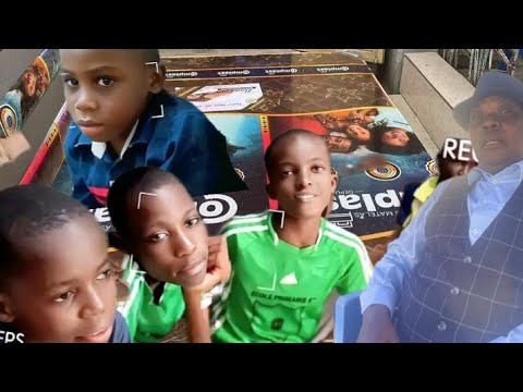 SG KUSANIKA A REMIS LES MATELAS À 17 ORPHELINATS SOUS ORDRE DU PRÉSIDENT NATIONAL DU M DE C D NKAKU