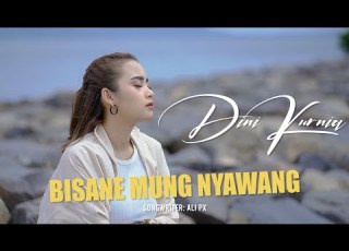 Dini Kurnia Bisane Mung Nyawang Official Music Video
