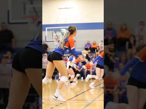 أجمل لاعبة كرة طائرة