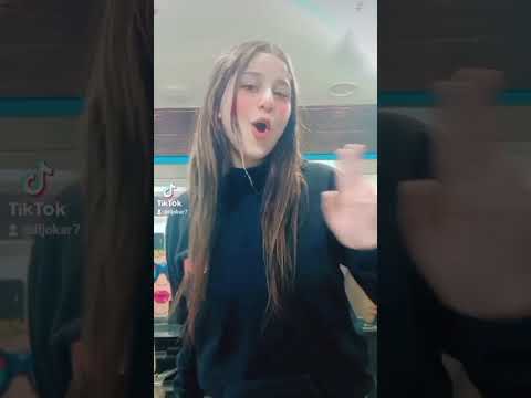 انا هفضل عم عممها