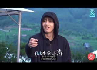  BTS Jimin Jungkook V Plays Bottle Cap Challenge