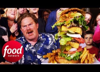  Can Casey Take Down Crabby Joe S 4LB Surf Turf Challenge Man V Food