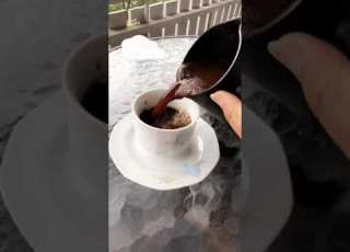 قهوتي والصباح وعقد الياسمين