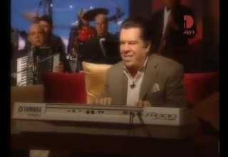 تقاسيم من أغنية أكتر من روحي بحبك