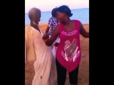 عمك خرمان فى رحله راس السنه فى بورتسودان