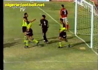  Algérie Vidéo Rétro Finale Du Championnat 1998 USMHarrach 3 USMAlger 2 Un Match Fou