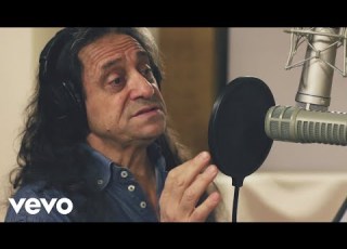 Omar Mollo Afiches Official Video