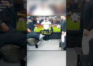 ديفيس غير رياضي على الإطلاق