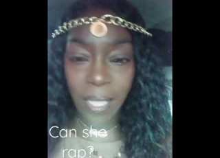  BEAUTIFUL GIRL SPITS