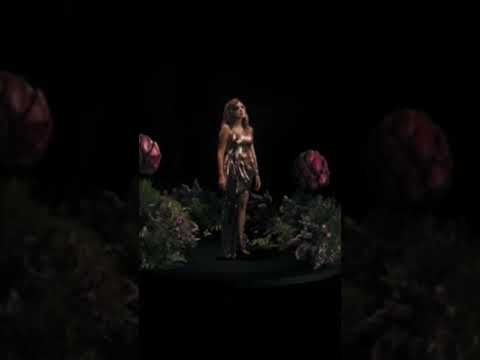 انغام مكانش وقتة