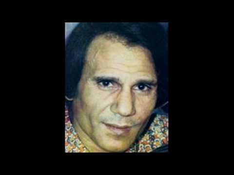 ظالم وكمان رايح تشكى Wmv