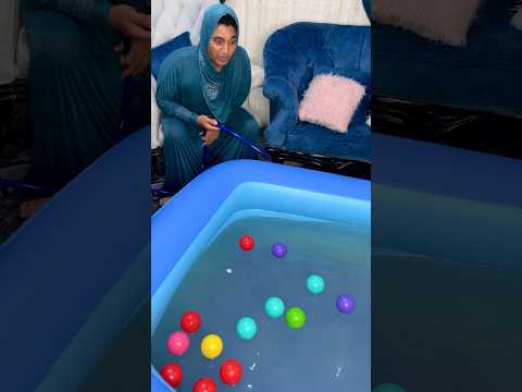 ام كشري بتاجر حمام السباحة للأطفال