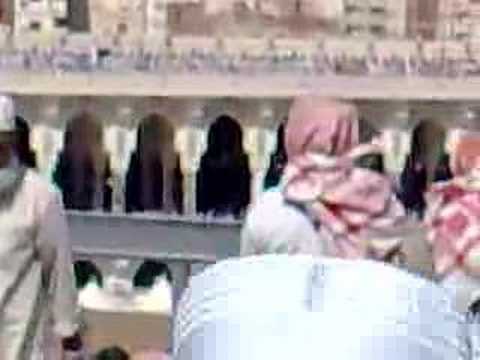 Zoher Athan Hajj 2007 Kaba Top Floor Watch Worshippers