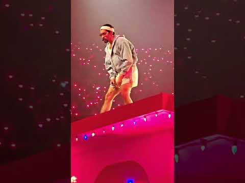 Bad Bunny Yo Perreo Sola Badbunny Elconejomalo Burritobowl Superbowl Peuertorico 2025