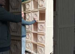 وش بيبان خشب مقاس 60 فى 60 من اعمال بسام اسماعيل لغيه الحمام واللوفتات والسلاكات