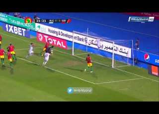 هدف يوسف بلايلي في مرمي غينيا 1 0 للجزائر في الدقيقة 24 في دور ال16 كاس الامم الافريقية 2019