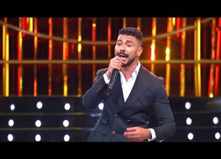 ابداع محمد انور في غناء اغنية طبيب جراح من برنامج سهرانين