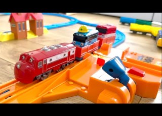  チャギントン チャギントンのプラレールで遊ぼう Plarail Chuggington Toy Review