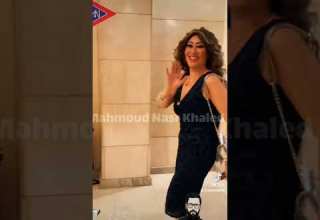 وحده وحده بتجري ليه