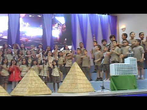 ابنك يقولك يا بطل