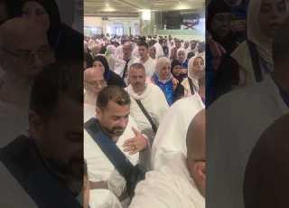 حجاج بيت الله الحرام