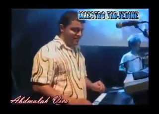 اجمل ما ابدع المرحوم تاج الدين مقطع فيديو العزف