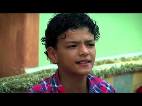 طفل يغني حبيبي كان هنا للفنانة وردة بس يا تري الحج فواز هيعمل ايه لما يعرف