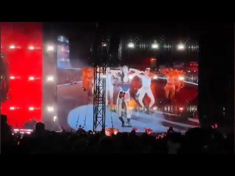 JENNIE Like JENNIE BLACKPINK DEADLINE TOUR IN MILAN