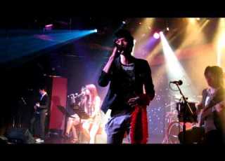  Big Sam Performing 爱如潮水 At Club COCO Singapore